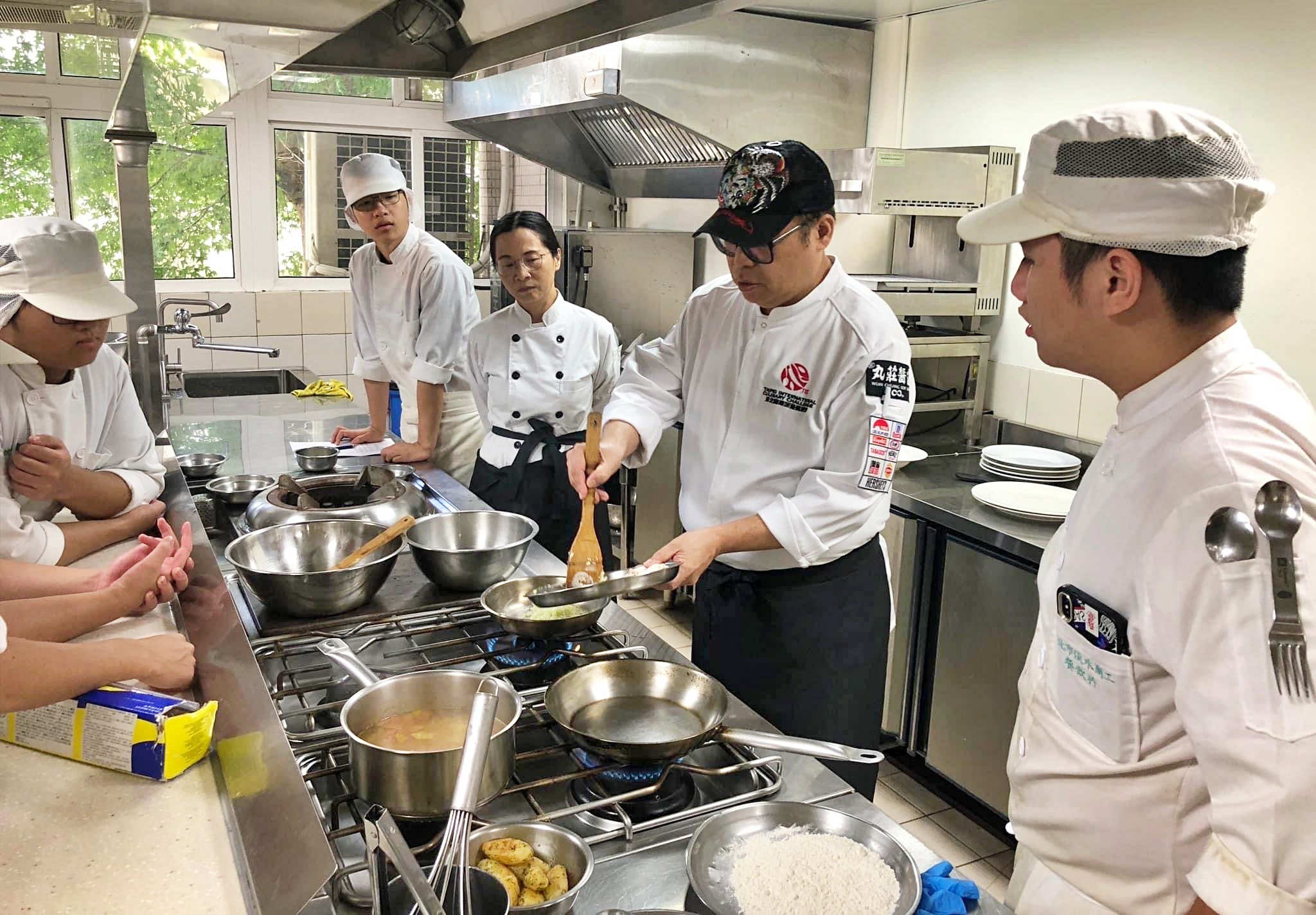 開元食品攜手城市科大 共創餐飲教育新價值